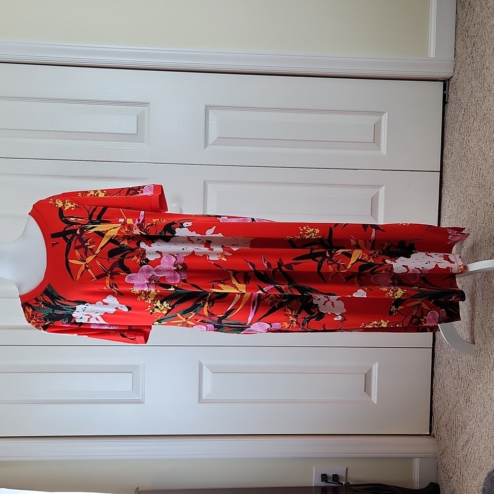 GILI XLP petite tropical print dress Red Black Yellow